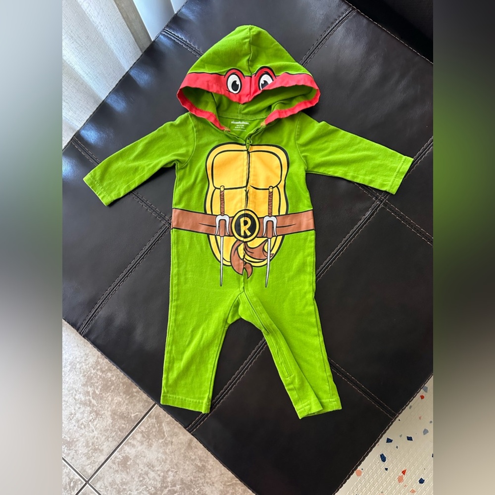 NWOT Baby NT Raphael Onesie - 6-12 mos - NWOT